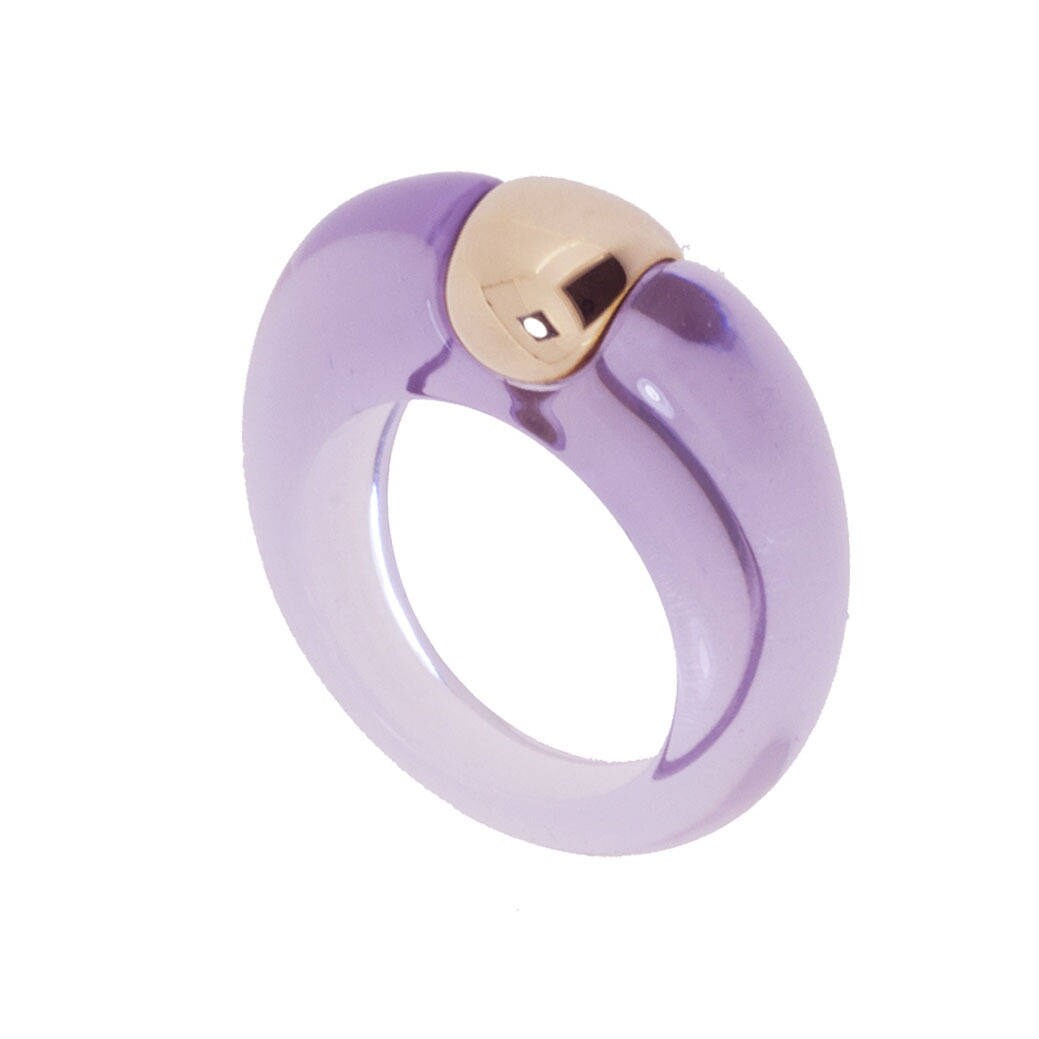 Ring Aus Gelbgold Und Lila Harz Ring Aus Gelbgold Und Lila Harz von andrebenitah
