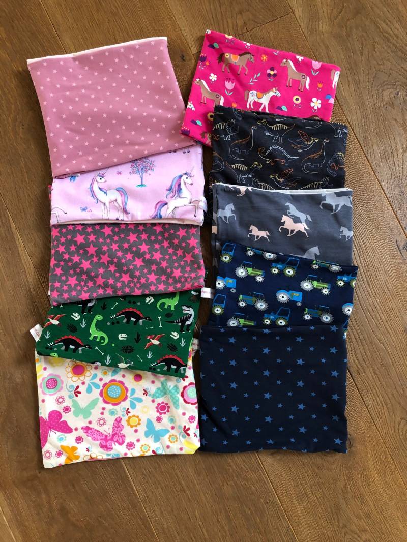 Loop Schal Kinder Halssocke Einhorn Feuerwehr Krokodil Pirat Sterne Weltall von angiwithlove