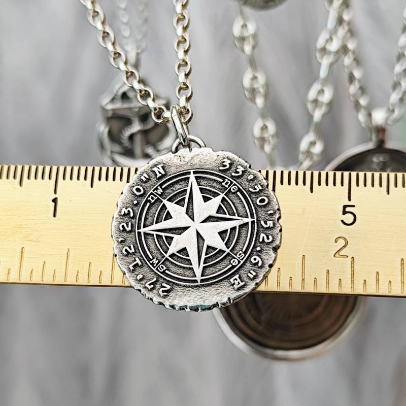 Personalisierter Kompass-Anhänger Mit Deinen Koordinaten, Recyceltes Silber, Silberkette Kompass, Anhänger Silber, 925Er Sterlingsilber von animoARTschmuck