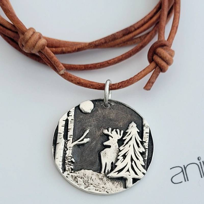 Anhänger Hirsch Im Wald Aus Recyceltem Silber, Handgefertigt von animoARTschmuck