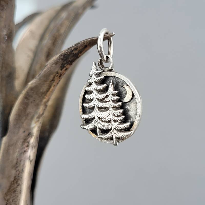 Kette Tannenwald Im Mondschein, Anhänger Aus Recyceltem 925 Silber, Wald Silber, Shadowbox Waldkette von animoARTschmuck