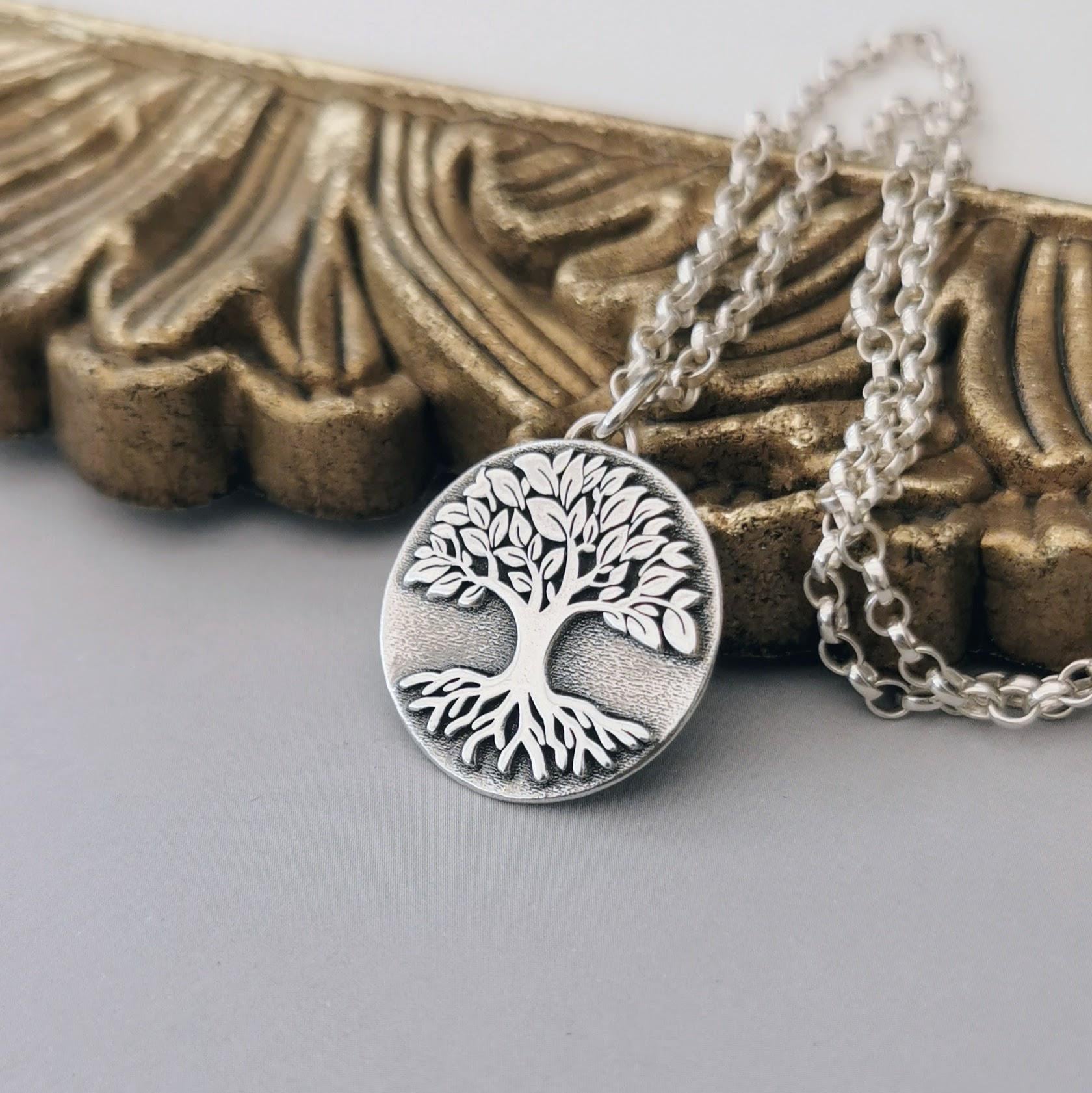 Kettenanhänger Lebensbaum Aus Recyceltem Silber, Baum Des Lebens Handgefertigt 925 Silber Kettenanhänger Lebensbaum Aus Recyceltem Silber, Baum Des Lebens Handgefertigt 925 Silber von animoARTshop