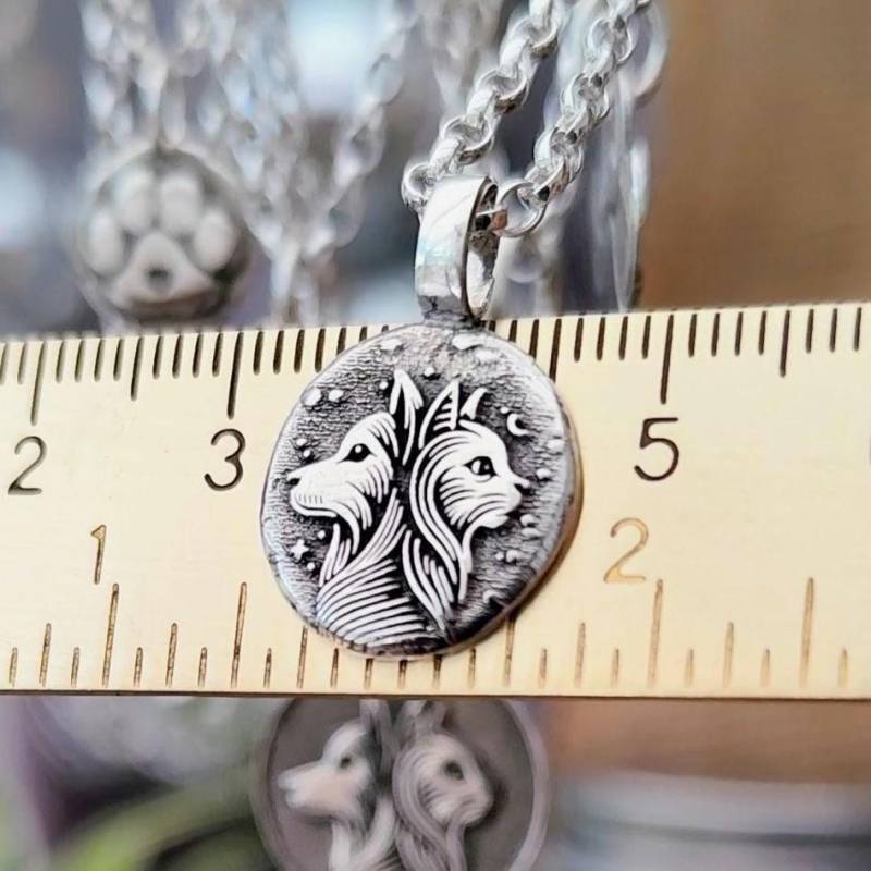 Hund Und Katze Anhänger Silber, Handgefertigter Kettenanhänger Aus Recyceltem 925Er Silber, Mit Silber - O. Lederkette, Dog + Cat Lover von animoARTschmuck