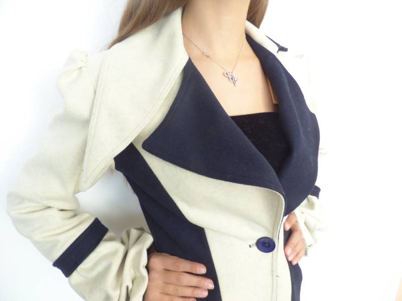 Einzigartige Stilvoll Elegante Nicht-Standard Damen Mantel von anitedesign