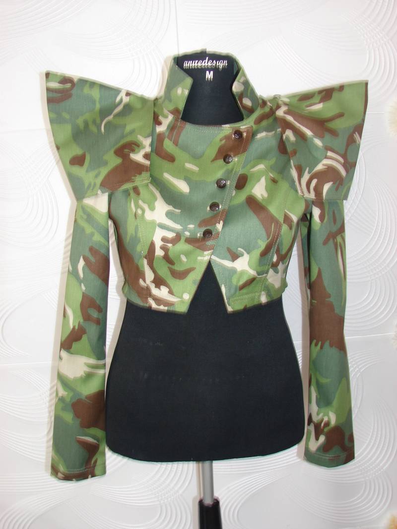 Extravagante Tarnung Bolero von anitedesign