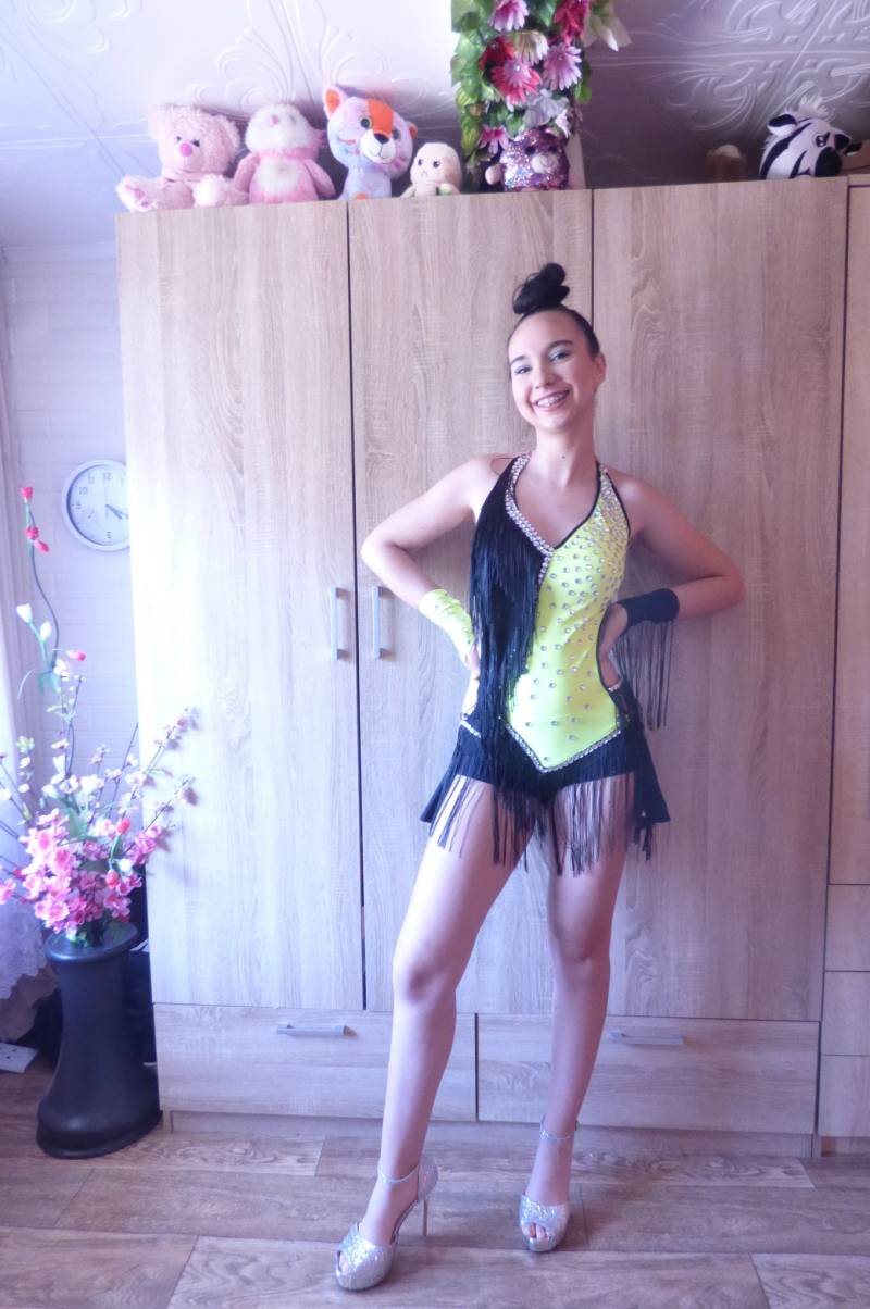 Manteau Dames Élégant Et - Combinaison Noir Blanc De Peluches von anitedesign