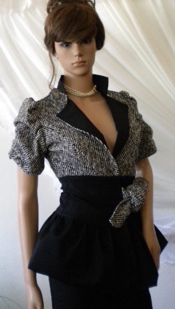 stilvolle Und Elegante Damenjacke Aus Woll-Schwarz-Weiß-Textil Schwarzem Baumwollstoff von anitedesign