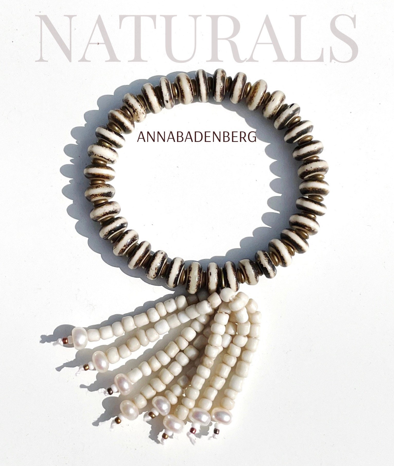 Armband Knochen Perlen Rondelle in Braun Weiß, Naturschmuck, Quaste Aus Weißen Java Glasperlen Mit Echten Zuchtperlen Armband Knochen Perlen Rondelle in Braun Weiß, Naturschmuck, Quaste Aus Weißen Java Glasperlen Mit Echten Zuchtperlen von annabadenberg