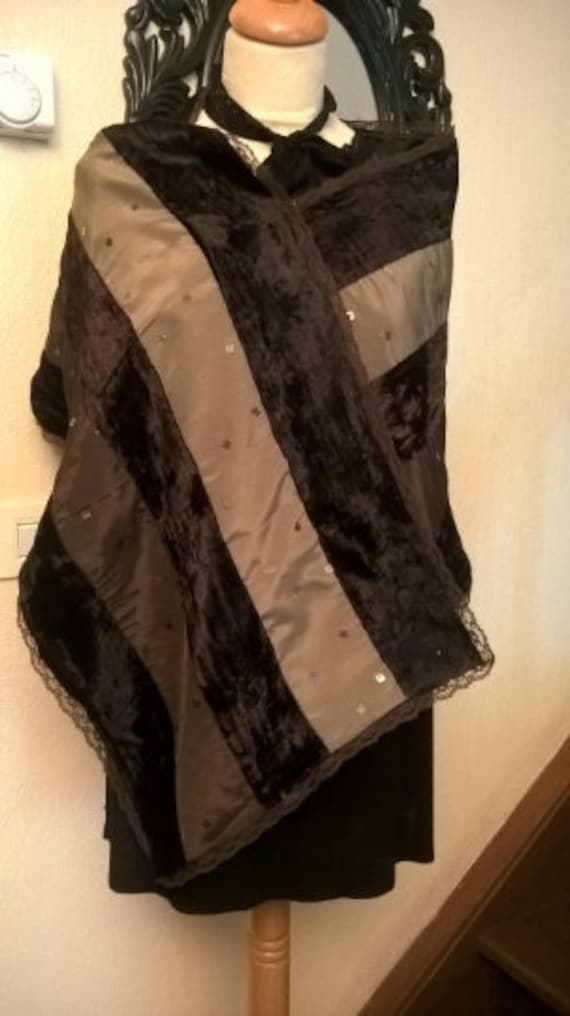 Langer Schal, Samt, Spitze Und Viskose, Braune Beige Farbe, Spitze, Geschenkidee Für Frauen, Damenschal, Mädchenschal von annabeecharpe