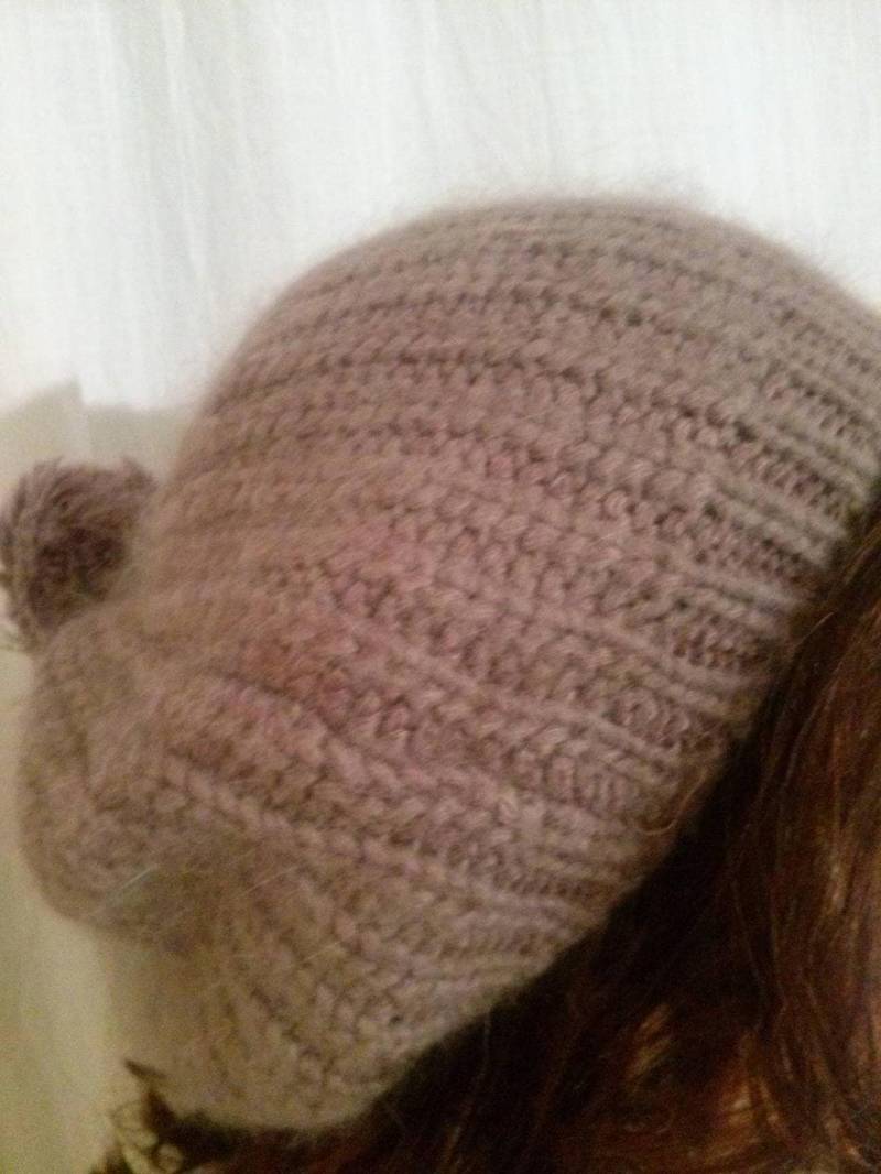 Mütze Stricken, Angora Und Acryl, Farbe Taupe, Hut Frau, Motorhaube Mädchen, Mädchen Kleidung Geschenk von annabeecharpe