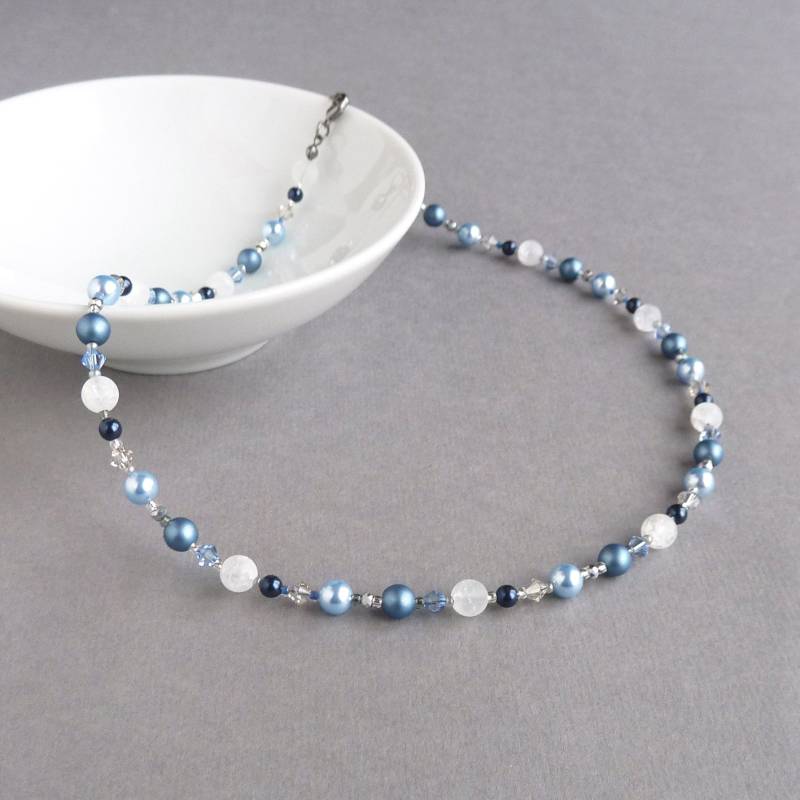 Königsblaue Perlenkette - Jeden Tag Mittelblaue Perlen- Und Kristallhalsketten Kornblumenblauer Schmuck Für Die Mutter Der Braut/Des Bräutigams Königsblaue Perlenkette - Jeden Tag Mittelblaue Perlen- Und Kristallhalsketten Kornblumenblauer Schmuck Für Die Mutter Der Braut/Des Bräutigams von annakingjewellery