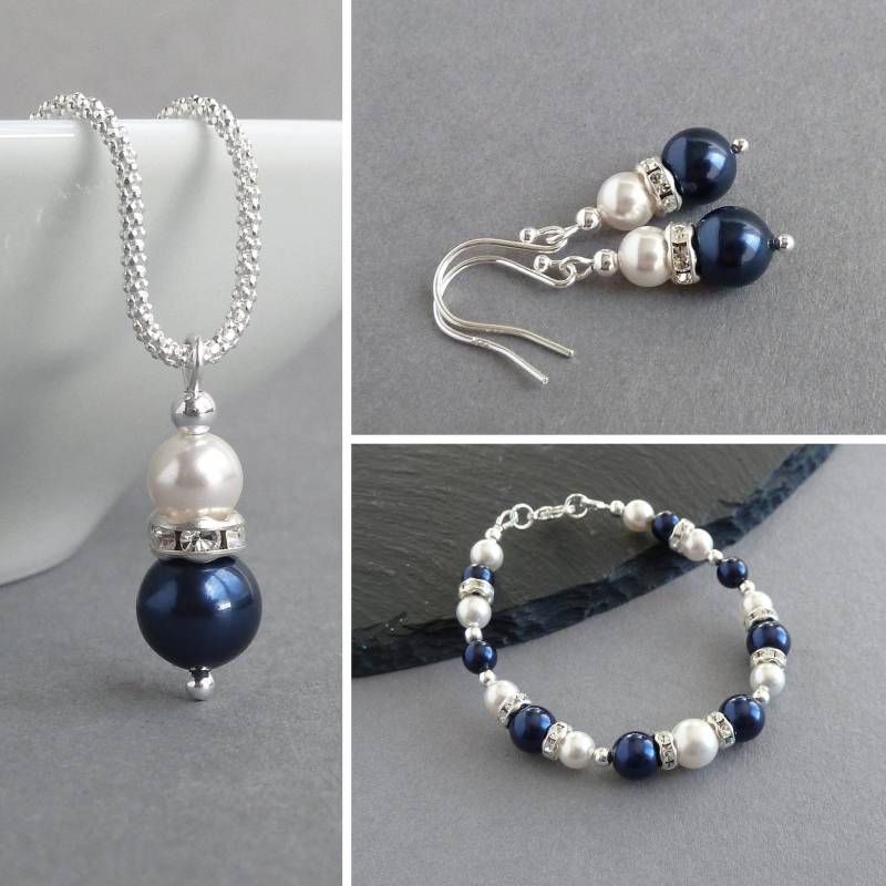Marine Perle Und Kristall Schmuck Set - Dunkelblau Brautjungfer Weiße Perlen Halskette, Armband Ohrringe Für Hochzeiten Marine Perle Und Kristall Schmuck Set - Dunkelblau Brautjungfer Weiße Perlen Halskette, Armband Ohrringe Für Hochzeiten von annakingjewellery