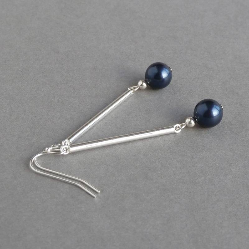 Pearl Drop Navy Ohrringe - Midnight Blue Brautjungfer Schmuck Sterling Silber Ohrhänger Simple Dark Brautjungfern Geschenke von annakingjewellery