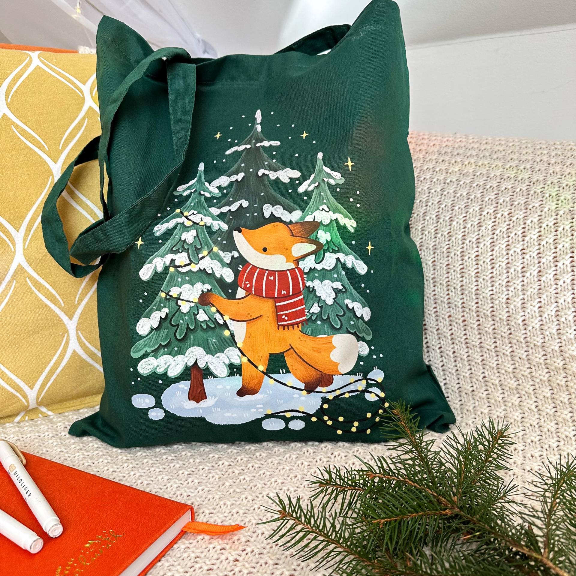 Tote Bag - Christmas Tree Fox von annalunakdraws