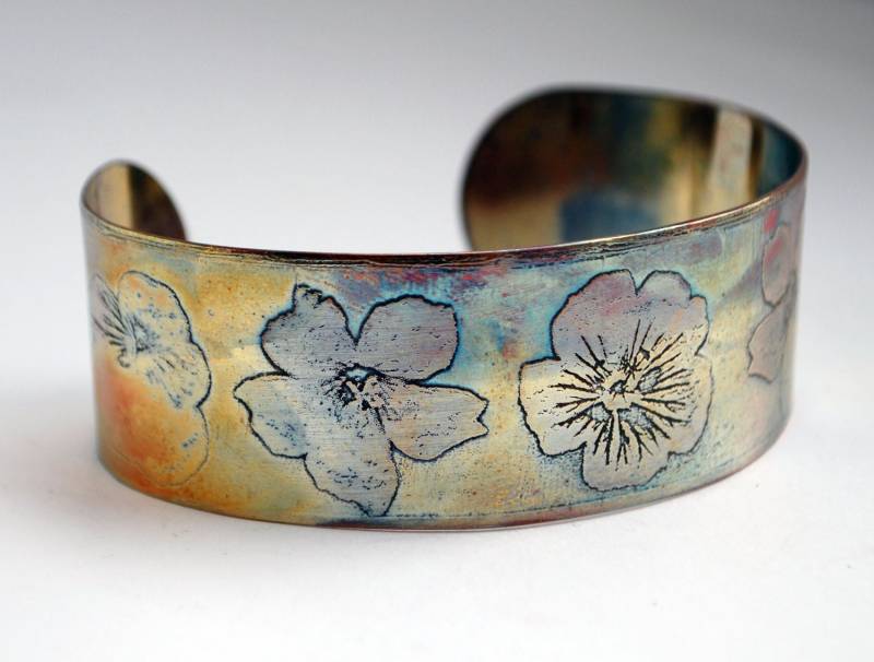Geätztes Kupfer Armreif - Blumen Design Mittelgroß Geätztes Kupfer Armreif - Blumen Design Mittelgroß von annamcdade