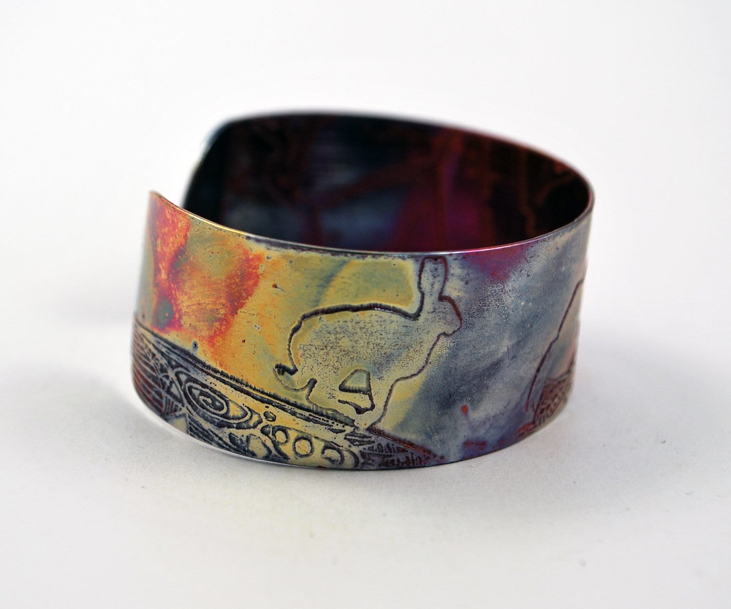 Geätztes Kupfer Hare Cuff Armband - Mittlere Größe Geätztes Kupfer Hare Cuff Armband - Mittlere Größe von annamcdade