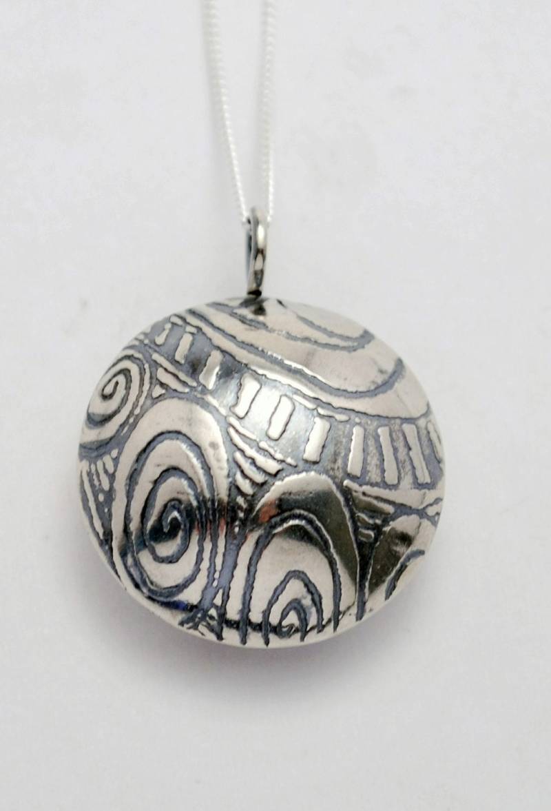 sterling Silber Muster Duft Medaillon von annamcdade