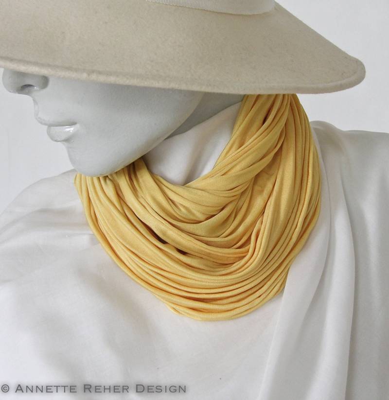 Schlauchschal Rundschal Loop Seide Jersey Gelb Schlauchschal Rundschal Loop Seide Jersey Gelb von annettereher