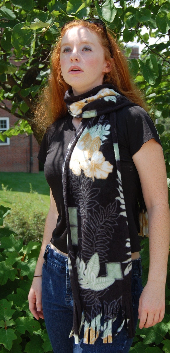 Hibisken Druck Fleece Schal von annnna