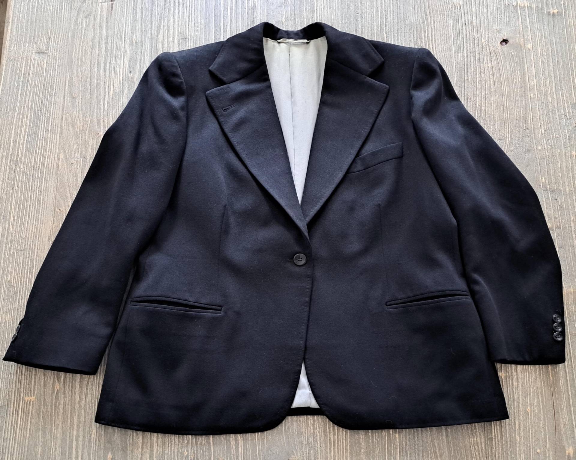Antike Schwarze Damenjackejacketkostümjacke Aus Den 1950Iger Jahren von antiqueworkwear