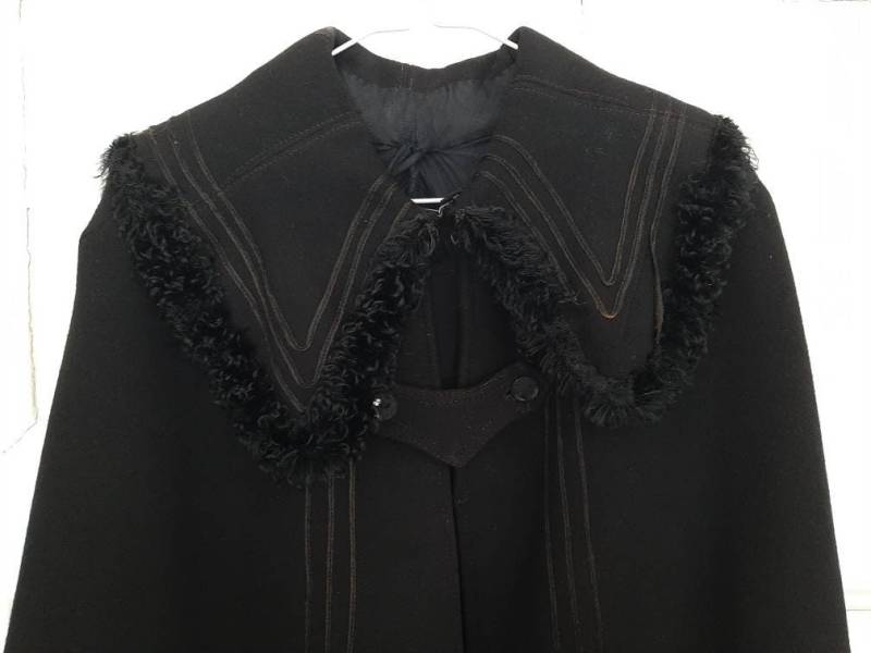 Rar Antiker Schwarzer Umhangkutschenmantelcapemantelwollmantel Um 1900 von antiqueworkwear