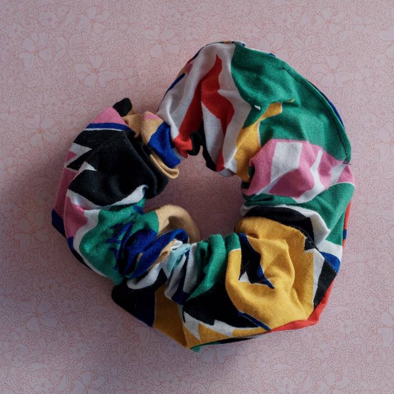 Baumwoll Scrunchie Haargummi Aus Second-Hand-stoff von antoniasstudioo