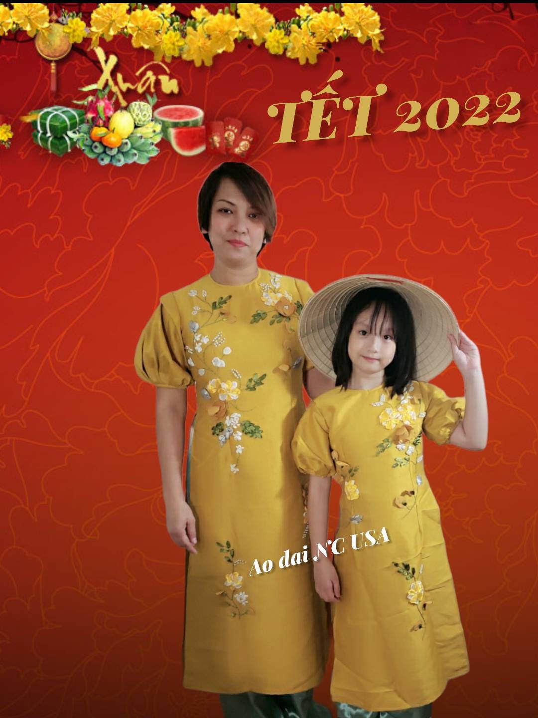 Vietnamesisch Kleid Ao Dai Cach Tan Modernes New Style Mama Und Ich 2022 Tet Vietnamesisch Kleid Ao Dai Cach Tan Modernes New Style Mama Und Ich 2022 Tet von aodaincusa