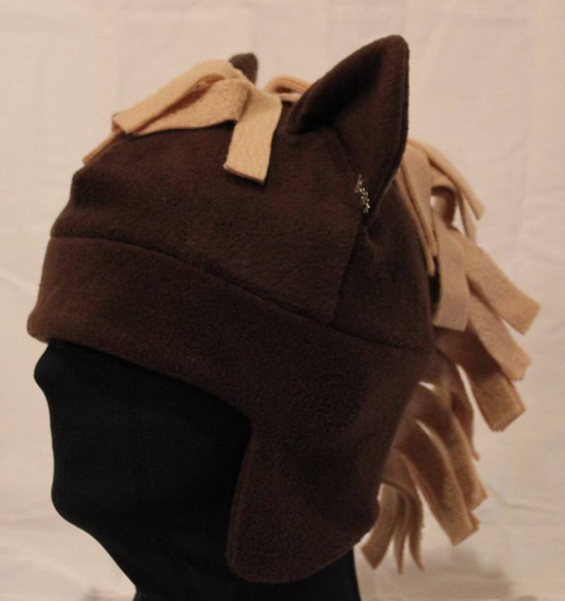 Pferd - Aviator Style Fleecemütze Natürliche Farben Pferd - Aviator Style Fleecemütze Natürliche Farben von apricityhats