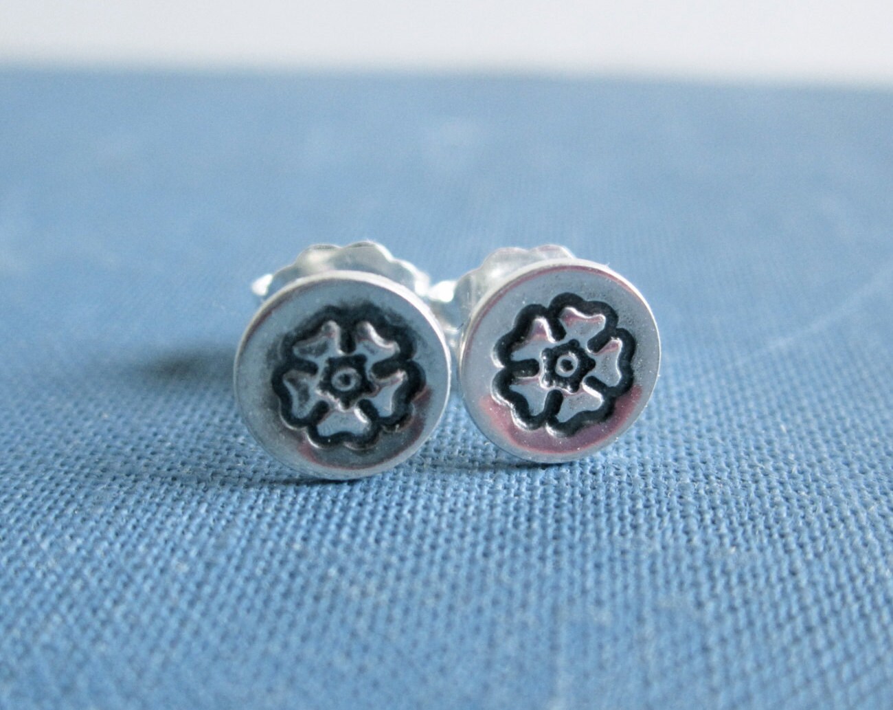 Posey Sterling Silber Ohrstecker von aprilandjune