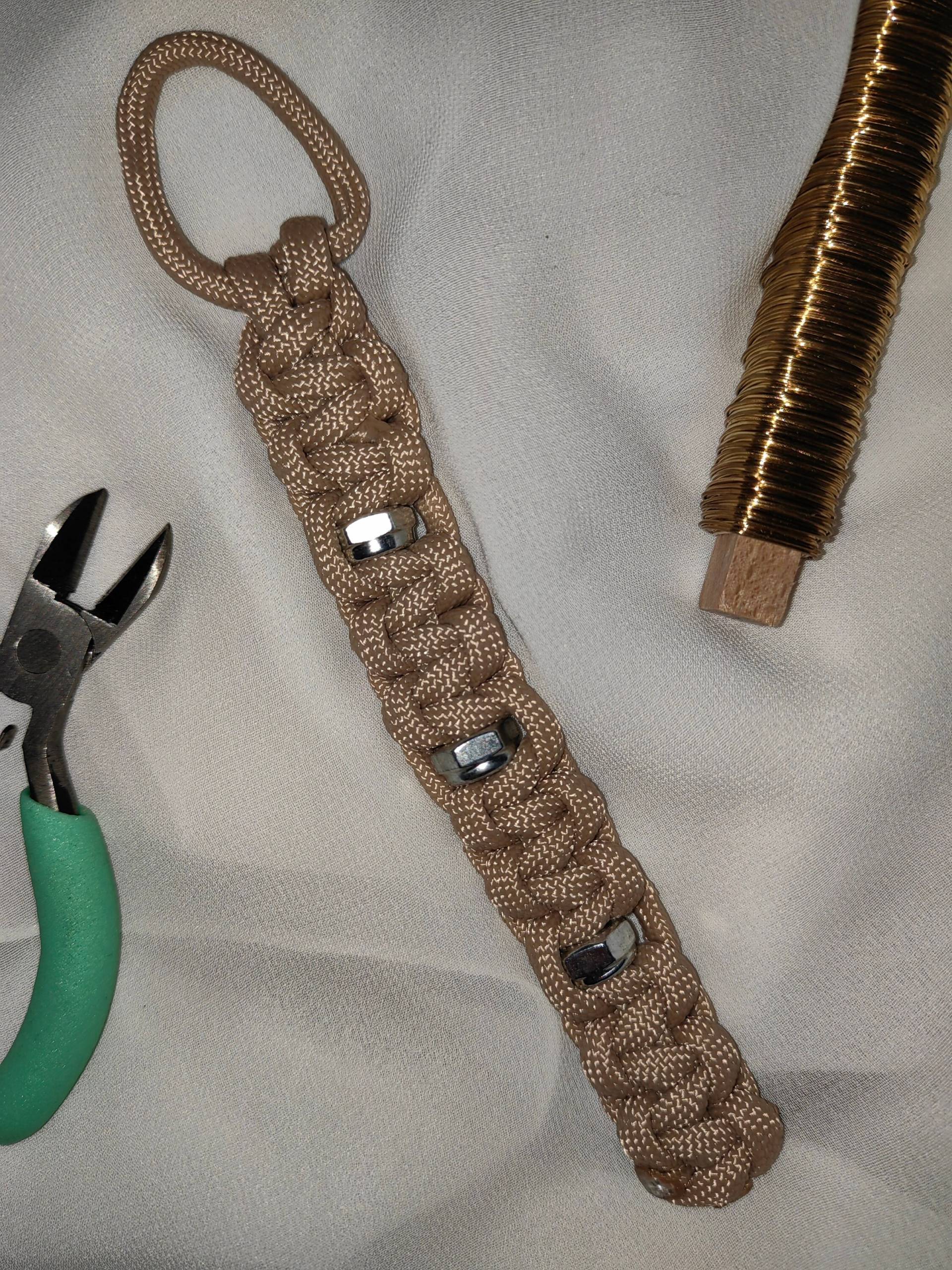 Paracord Schlüsselanhänger Für Männer | Rucksackanhänger Wickeltascheanhänger Geburtstagsgeschenk Camping Zelten |Weihnachtsgeschenk Paracord Schlüsselanhänger Für Männer | Rucksackanhänger Wickeltascheanhänger Geburtstagsgeschenk Camping Zelten |Weihnachtsgeschenk von ardicreativehandmade