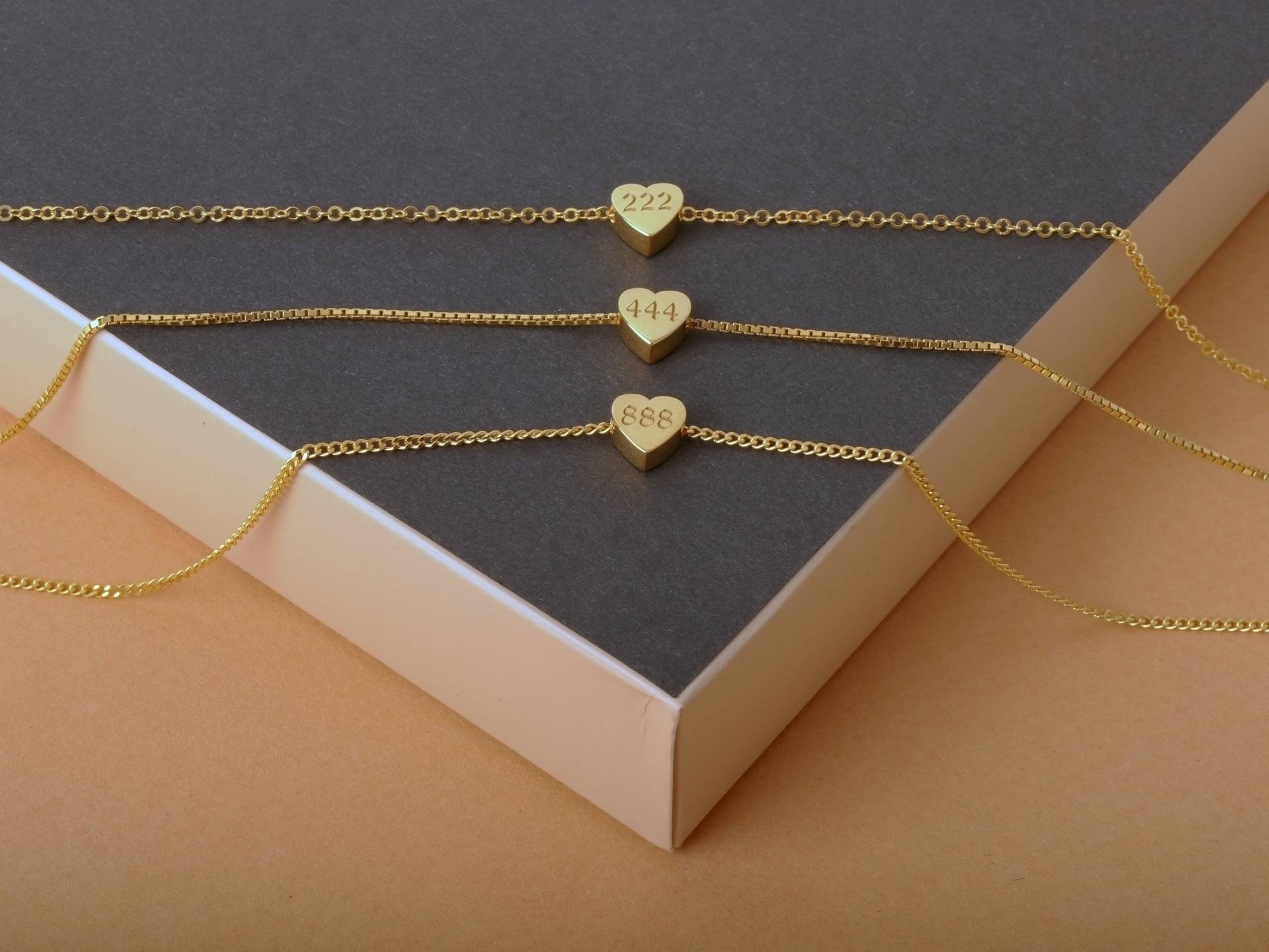 Nummer Halskette Herz Geschenke, Engel Halskette, Glückszahl Anhänger, Silber Nummer Halskette Herz Geschenke, Engel Halskette, Glückszahl Anhänger, Silber von arkatdesign