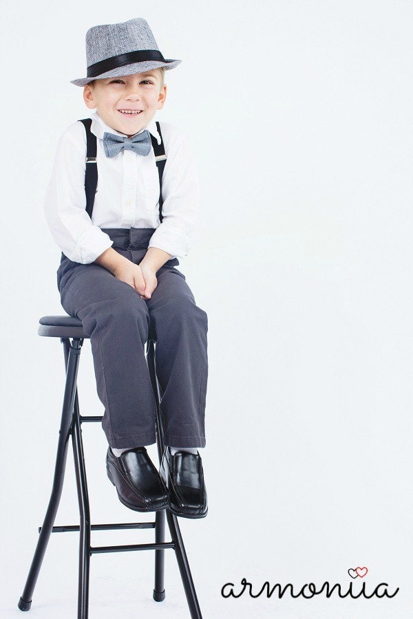 Ring-Träger Outfit Graue Fliege & Schwarze Hosenträger | Größen Für Kinder Und Erwachsene von armoniia