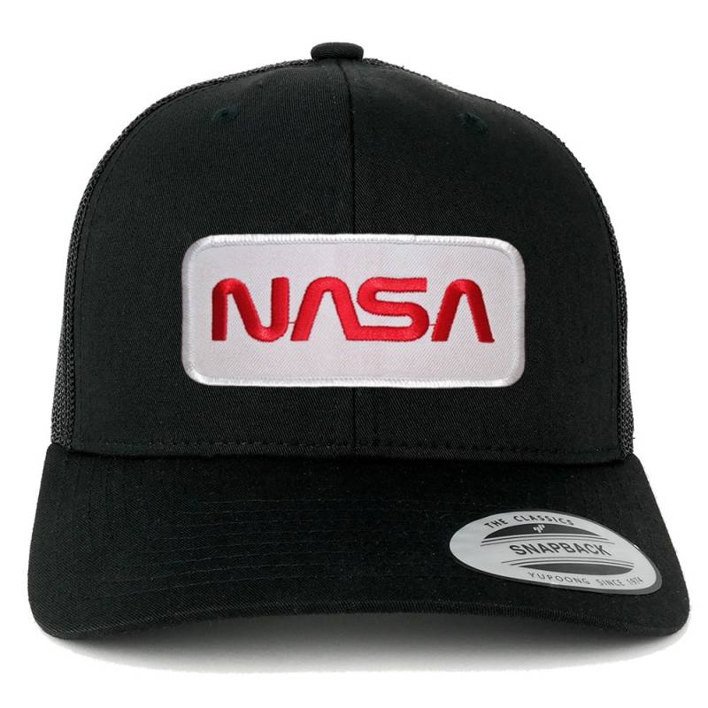 Oversize Xxl Nasa Wurm Rot Text Patch Retro Trucker Mesh Cap von armycrew
