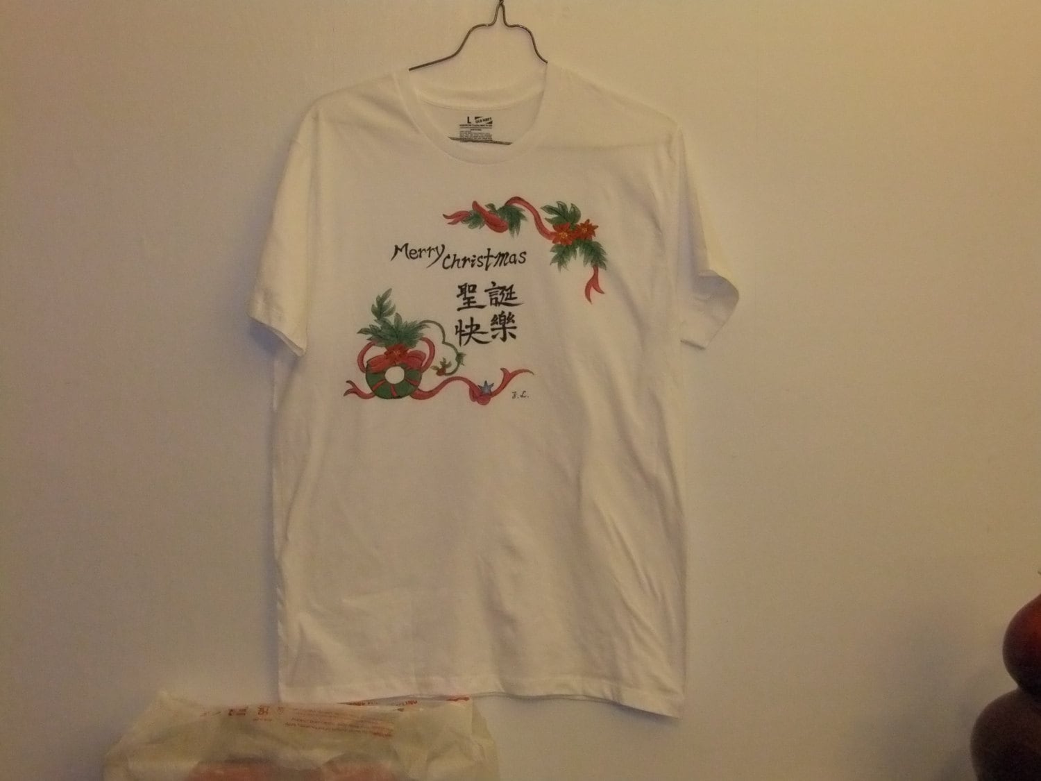 Handbemaltes T-Shirt | Weihnachten Handbemaltes T-Shirt | Weihnachten von art4u