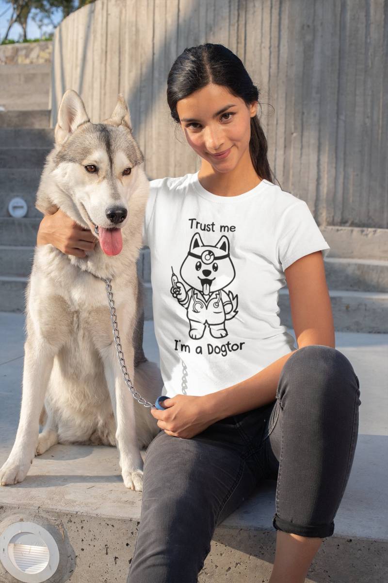 Damen T-Shirt Trust Me I'm A Dogtor | Dog Doctor Animal Pet von artSHIRT24