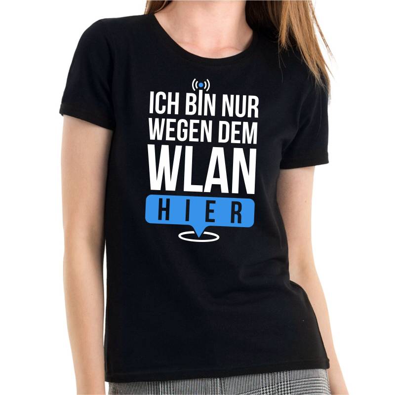 Ich Bin Nur Wegen Dem Wlan Hier Freizeit Internet Sprüche Spruch Comedy Spaß Lustig Feier Party Urlaub Arbeit Fun Girlie Damen Lady T-Shirt von artSHIRT24