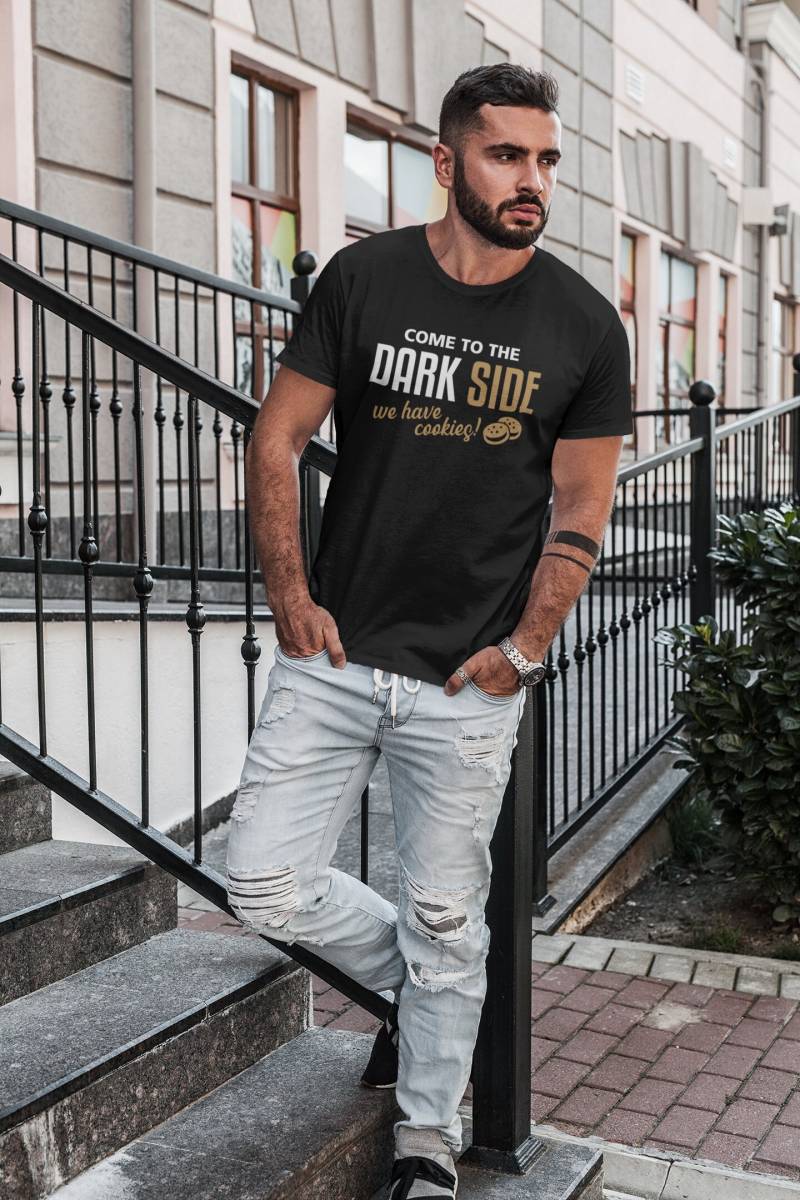 T-Shirt Come To The Dark Side We Have Cookies Darkside Herren Unisex von artSHIRT24