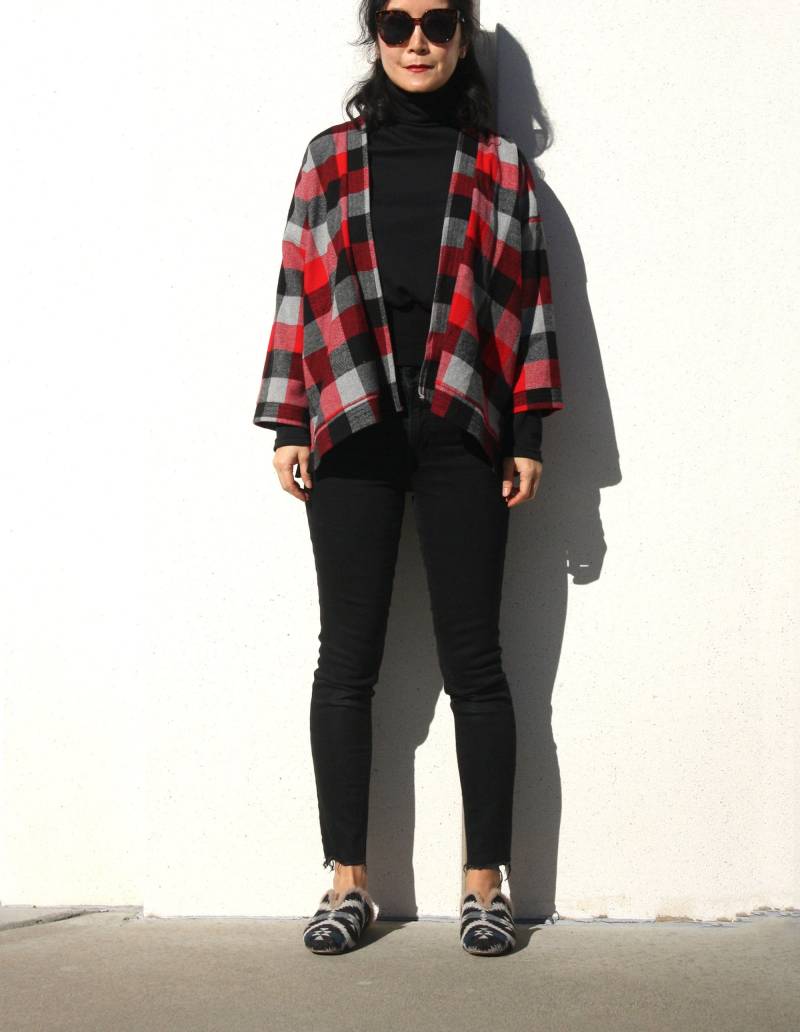 Rot Grau Schwarz Baumwolle Kimono Jacke, Kurze Robe, Boho Kimono, Kuschelige Warme Strickjacke, Karierte Geschenk Für Sie von artaffect