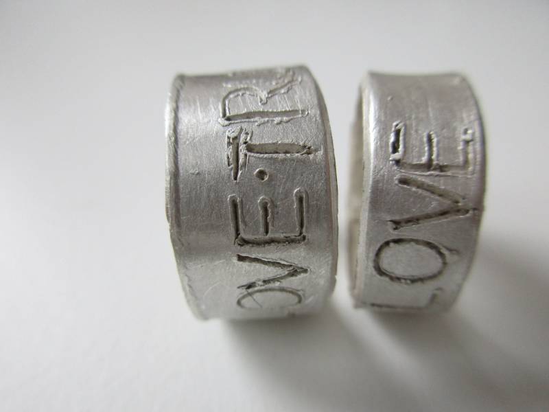 Ausgefallene Paarringe Oder Einzelring Freundschaftsringe Lieblingsmensch Liebesringe "Insandgeschrieben"Set Aussengravur, Schrift von artargentum