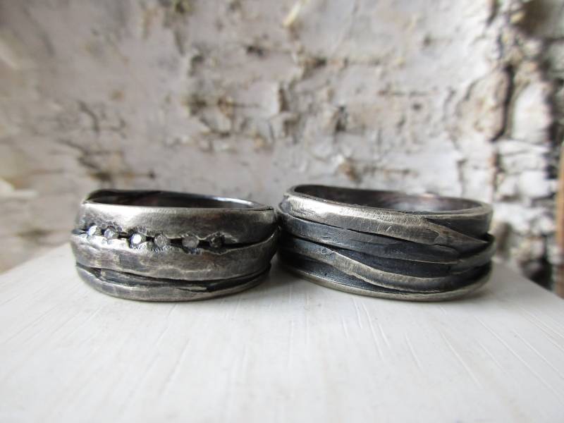 Außergwöhnliche Trauringe Gewickelt Silber Geschwärzt Edelsteine Unikat von artargentum