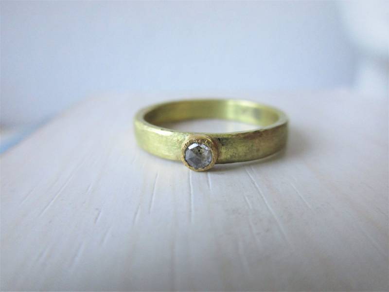 Schmaler Femininer Diamantring Goldring Rustikal Verlobungsring Zusteckring Damenring Gold Diamant Rosenschliff von artargentum