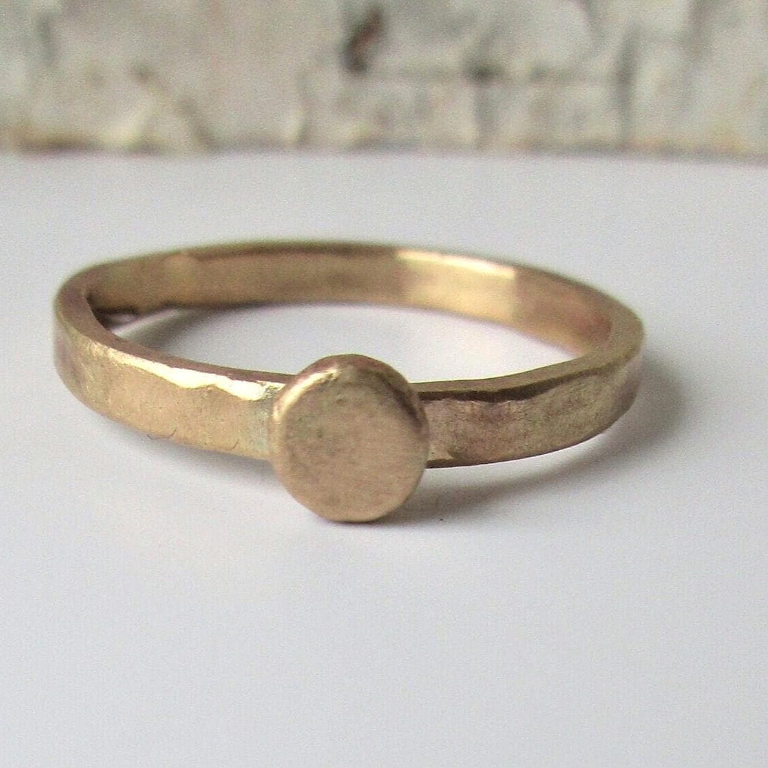 Schmaler Ring Roségold Minimalistisch Gehämmert Zusteckring von artargentum