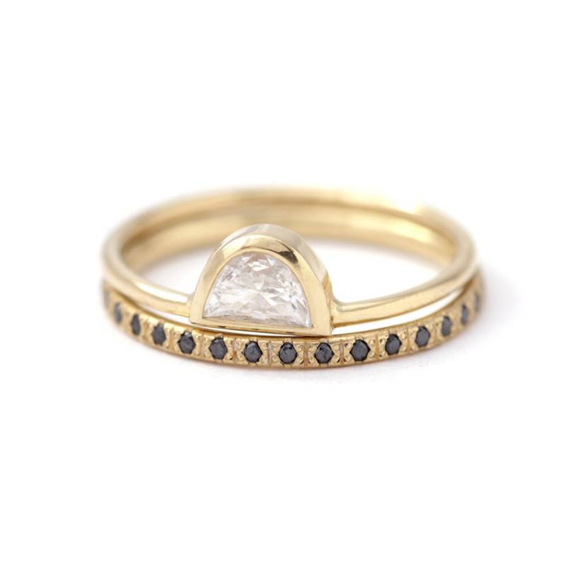 Boho 18K Gold Halbmond Diamant Ehering Set von artemer