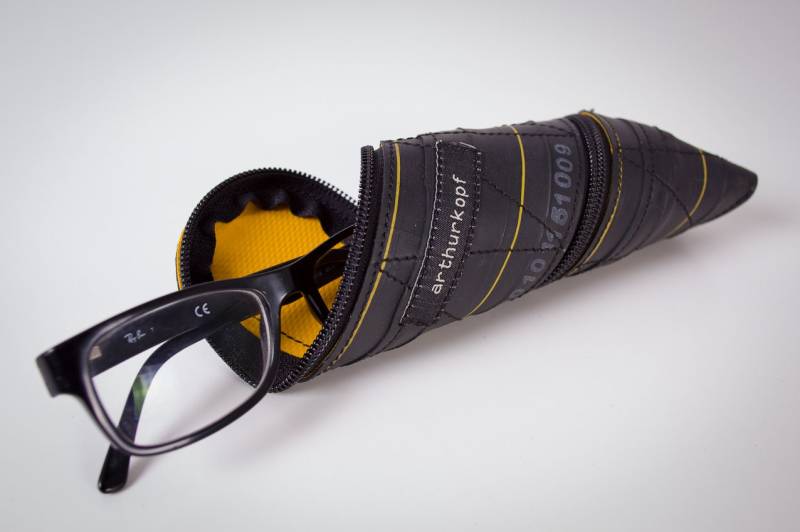 Brillenetui Aus Fahrradschlauch von arthurkopf