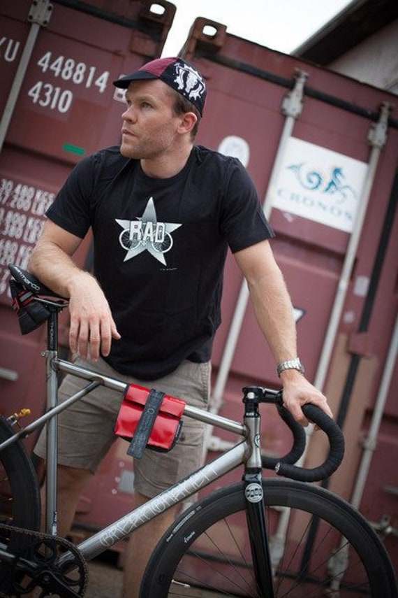 Shirt Rad Zeige, Wie Du Fahrrad Fährst von arthurkopf