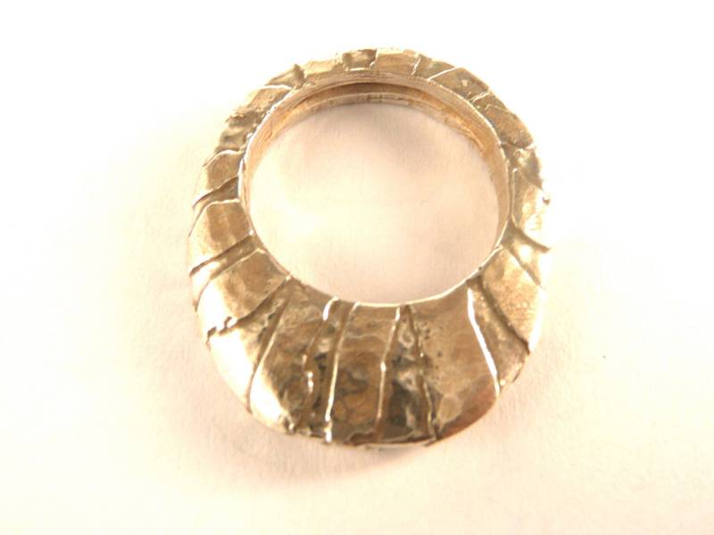 Geätzter Recycelter Sterling Silber Ring Handgemachter Strukturierter Schmuck, Größe 7 Geätzter Recycelter Sterling Silber Ring Handgemachter Strukturierter Schmuck, Größe 7 von artigianajewellery