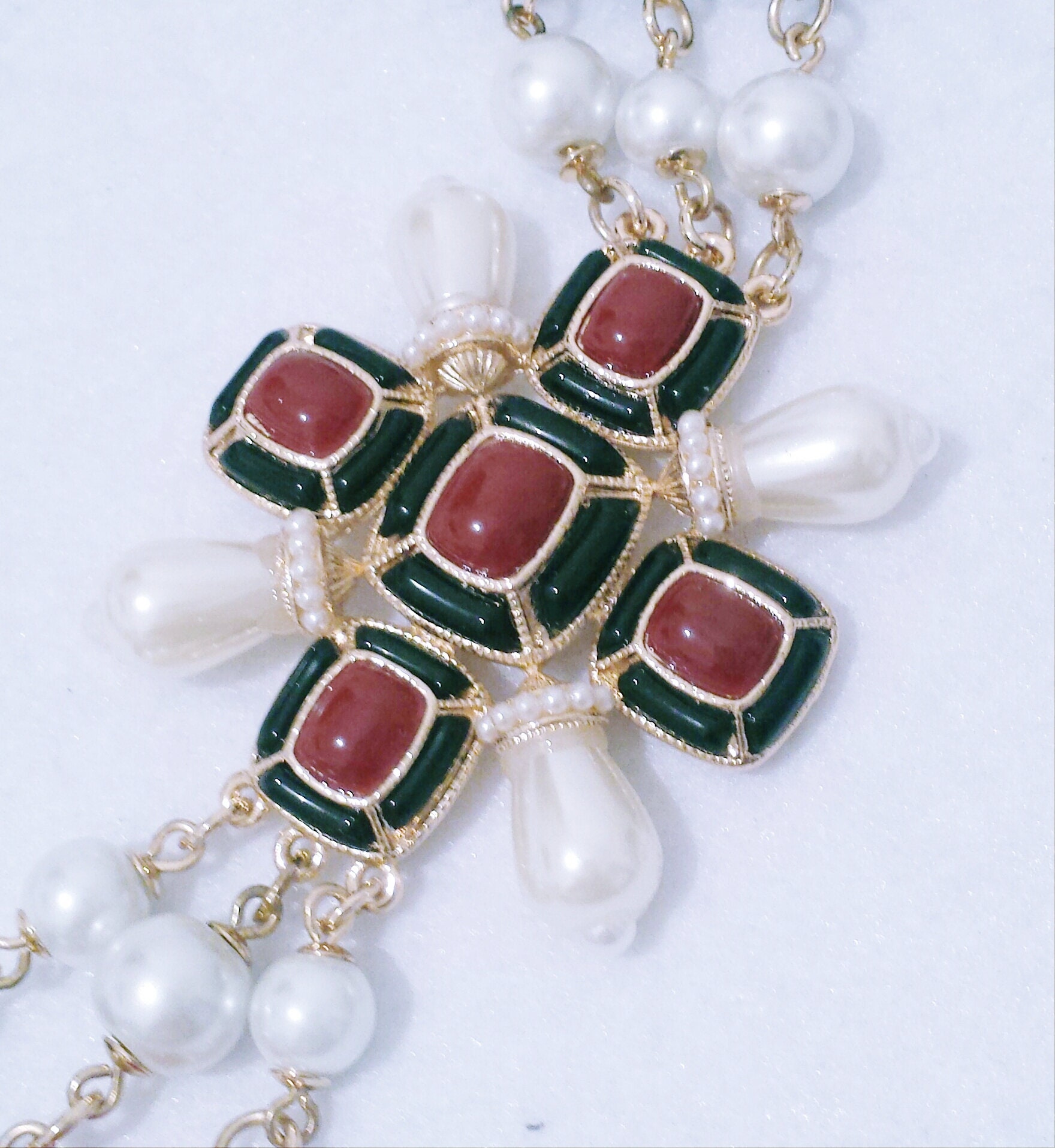 Mehrsträngige Halskette Mit Perlen, Karneol, Quarz, Onyx „Damaskus" Mehrsträngige Halskette Mit Perlen, Karneol, Quarz, Onyx „Damaskus" von artincartogioielli