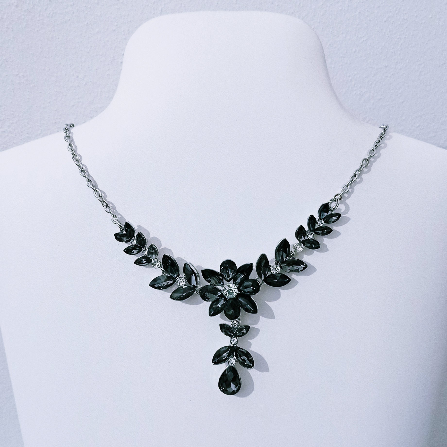 „Thank You"-Halsband/Halskette Aus Kristall Und Stahl „Thank You"-Halsband/Halskette Aus Kristall Und Stahl von artincartogioielli