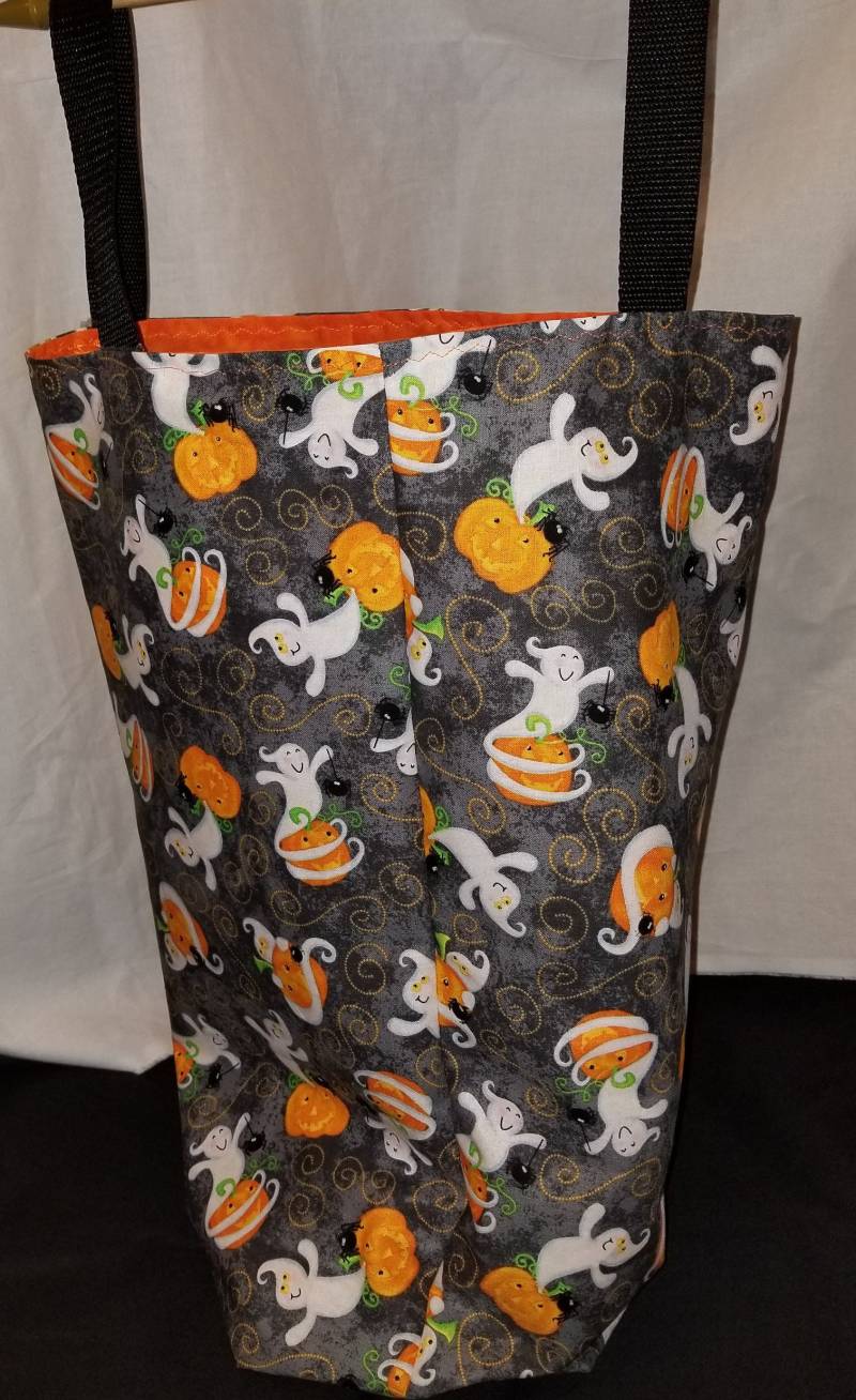 Caspers Ghosts Halloween Wendetasche von artisanaprons