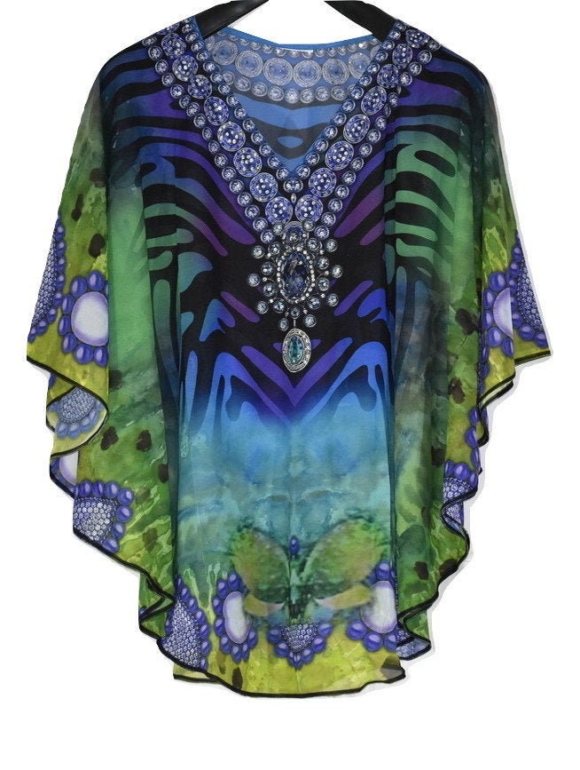 Wunderschöner Kurzer Kaftan Im Apfelschnitt, Georgette Sheer Crystal Verzierte Trendige Tunika, Geringes Gewicht, Digitaldruck, Einheitsgröße von artisanesplanade